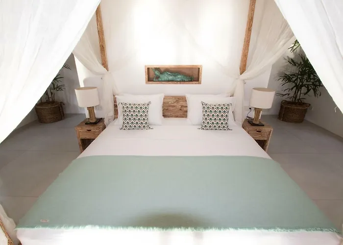 Aloha House Bingin Villa